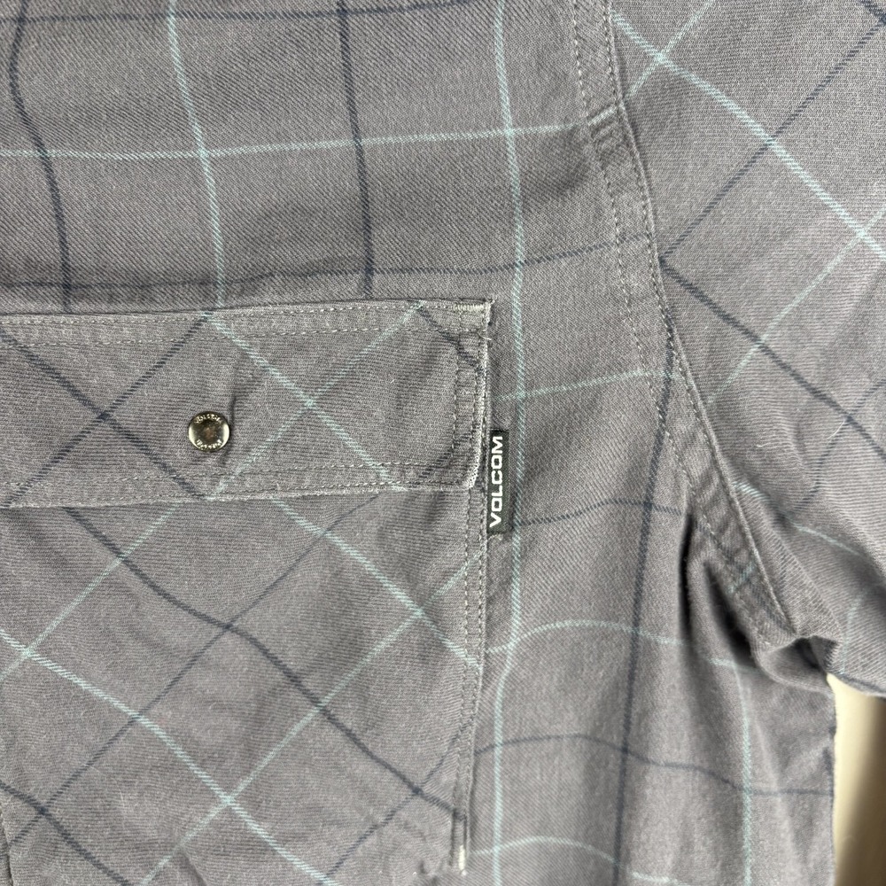 Volcom Mens‎ XL Button Up Shirt Slim Fit Gray Cotton Surf Skate Casual Beachwear - Picture 3 of 11